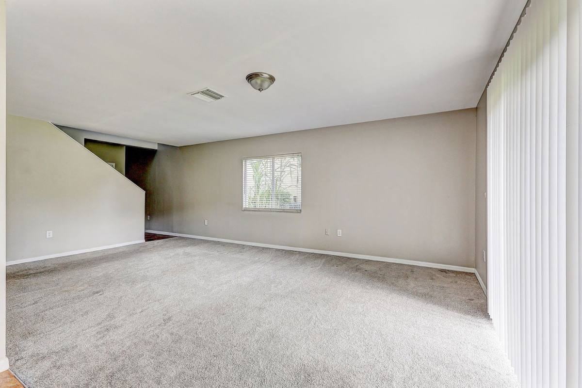 27128 Big Sur Dr - Photo 5 of 10