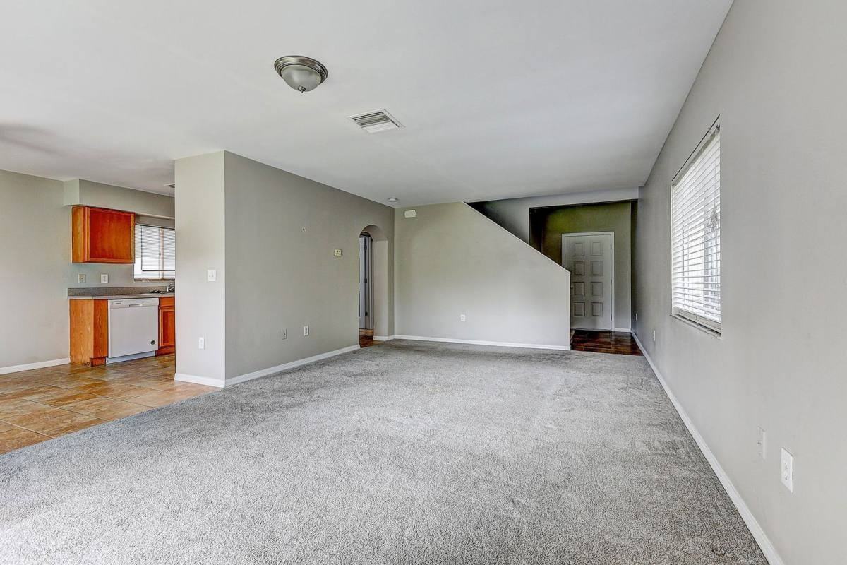 27128 Big Sur Dr - Photo 6 of 10