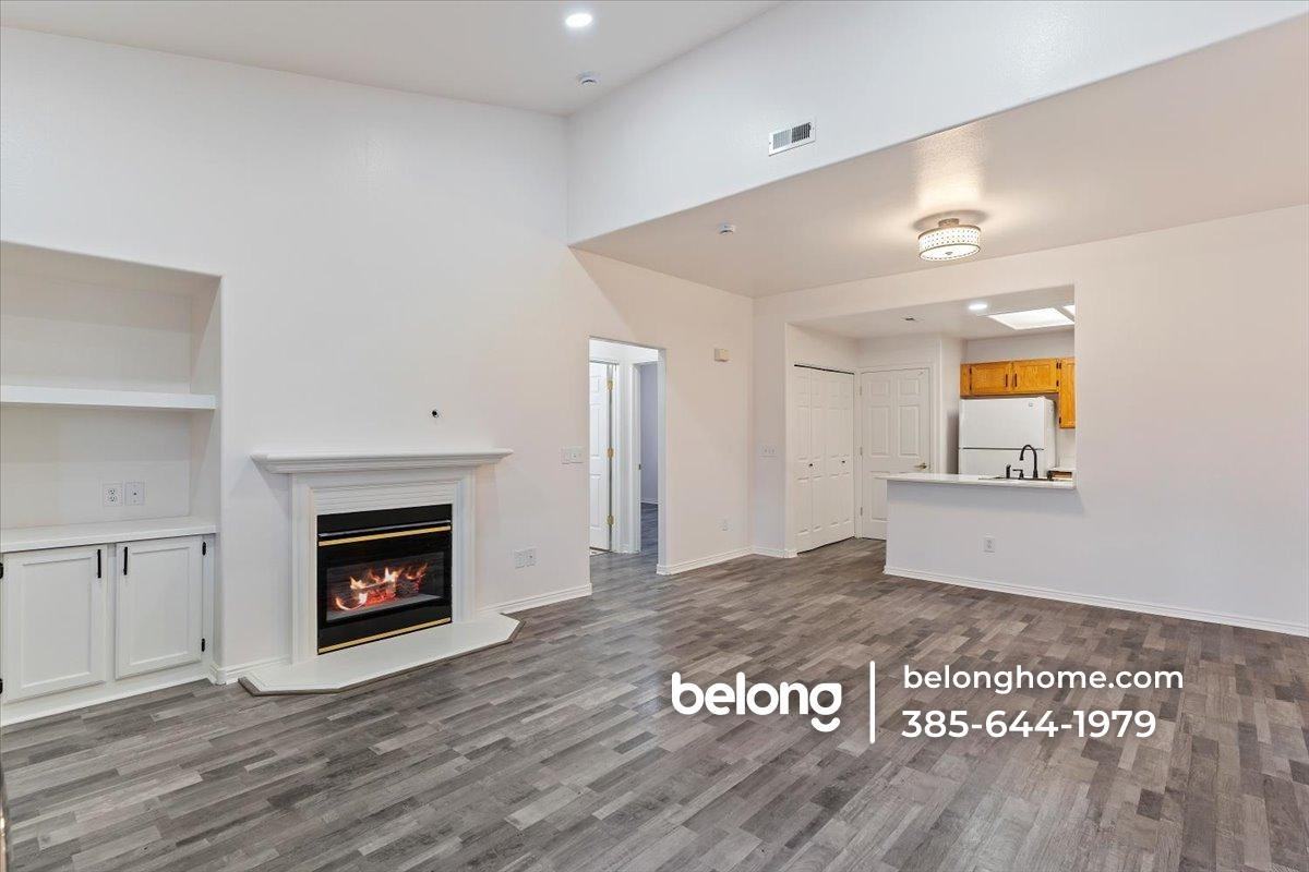 3827 S Big River Way #3 - Photo 3 of 22