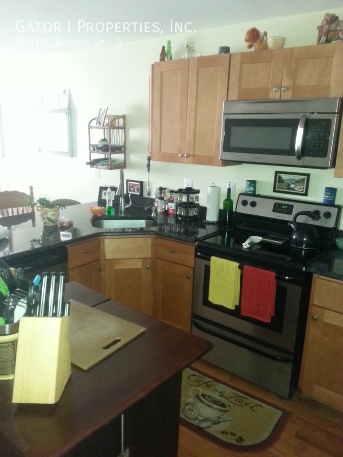 2403 E Norris St #3 - Photo 7 of 11