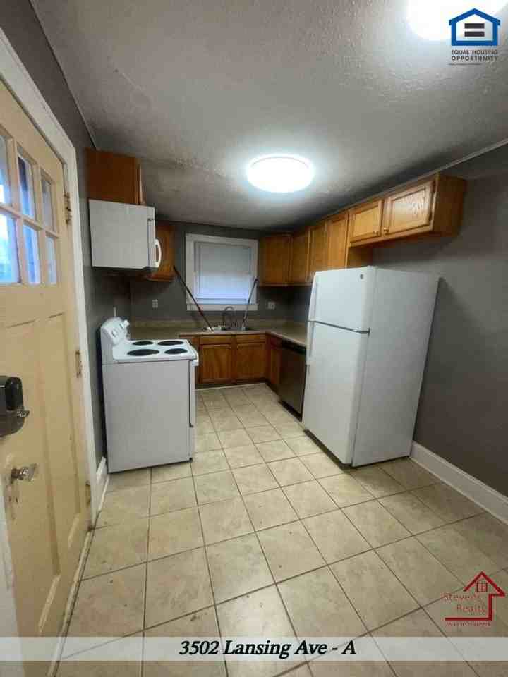 3502 Lansing Ave #A - Photo 7 of 11