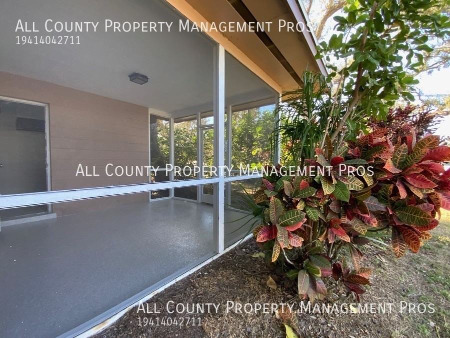 5820 Murdock Ave - Photo 2 of 17