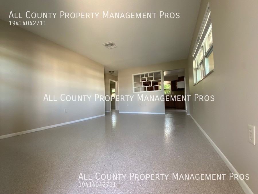 5820 Murdock Ave - Photo 6 of 17