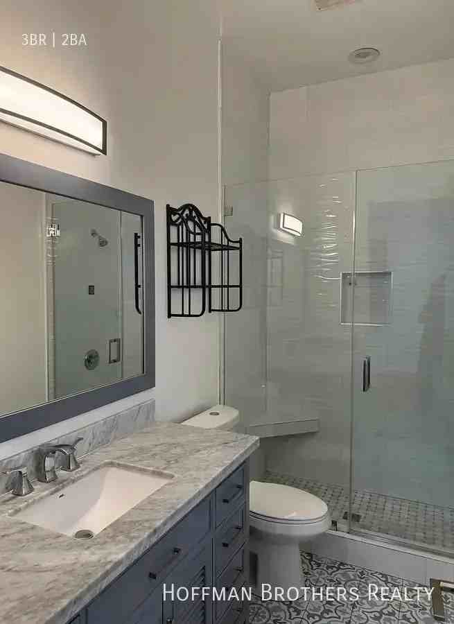 6832 Amigo Ave #6832 - Photo 3 of 9