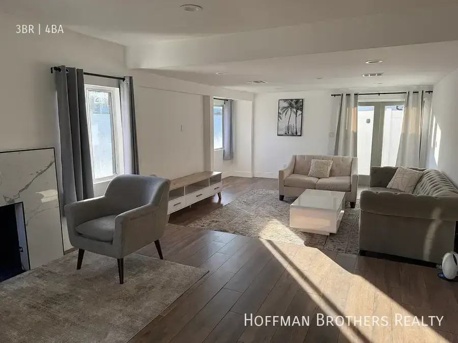 6001 Corbin Ave #6001 - Photo 2 of 8