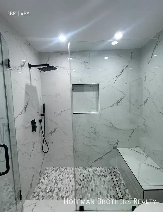 6001 Corbin Ave #6001 - Photo 6 of 8