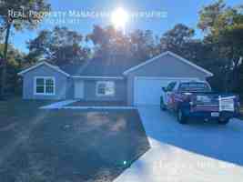 featured image of 2 Emerald Trail Way