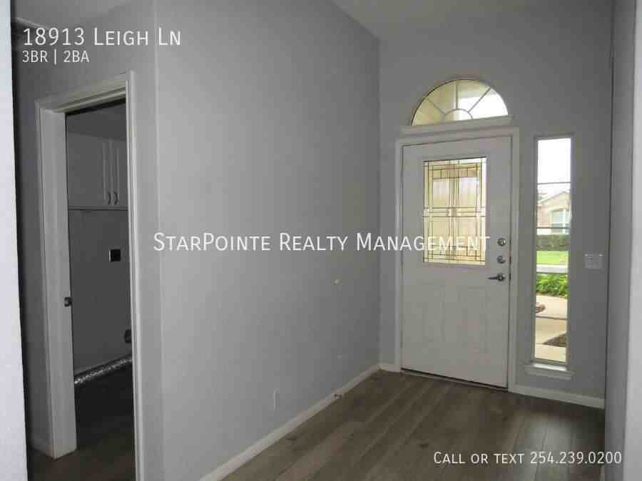 18913 Leigh Ln - Photo 2 of 20