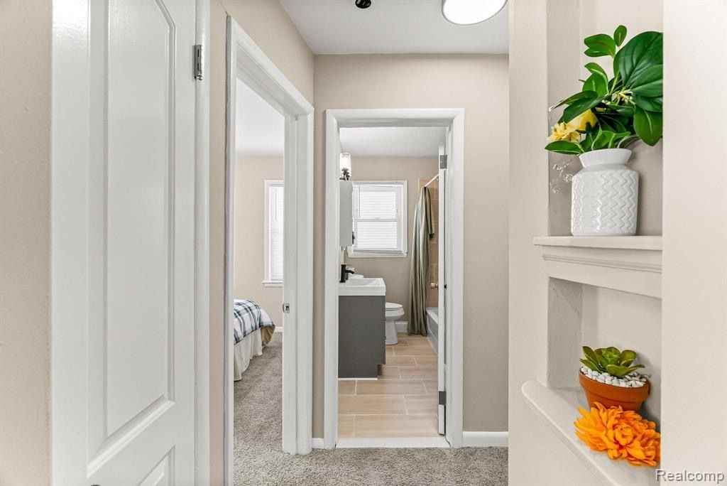 24602 Powers Ave - Photo 4 of 21