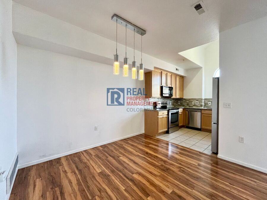 16340 E Fremont Ave #12 - Photo 7 of 18