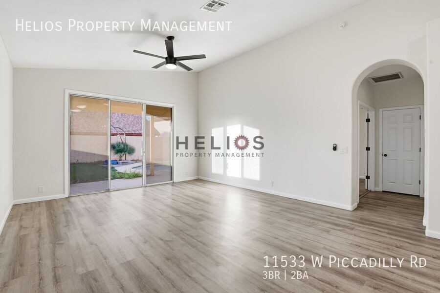 11533 W Piccadilly Rd - Photo 7 of 29