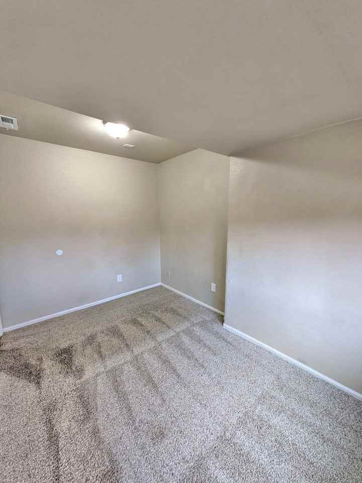 1833 E 3rd St #A - Photo 7 of 15