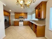 2642 E Adams St #FRONT - Photo 1 of 1