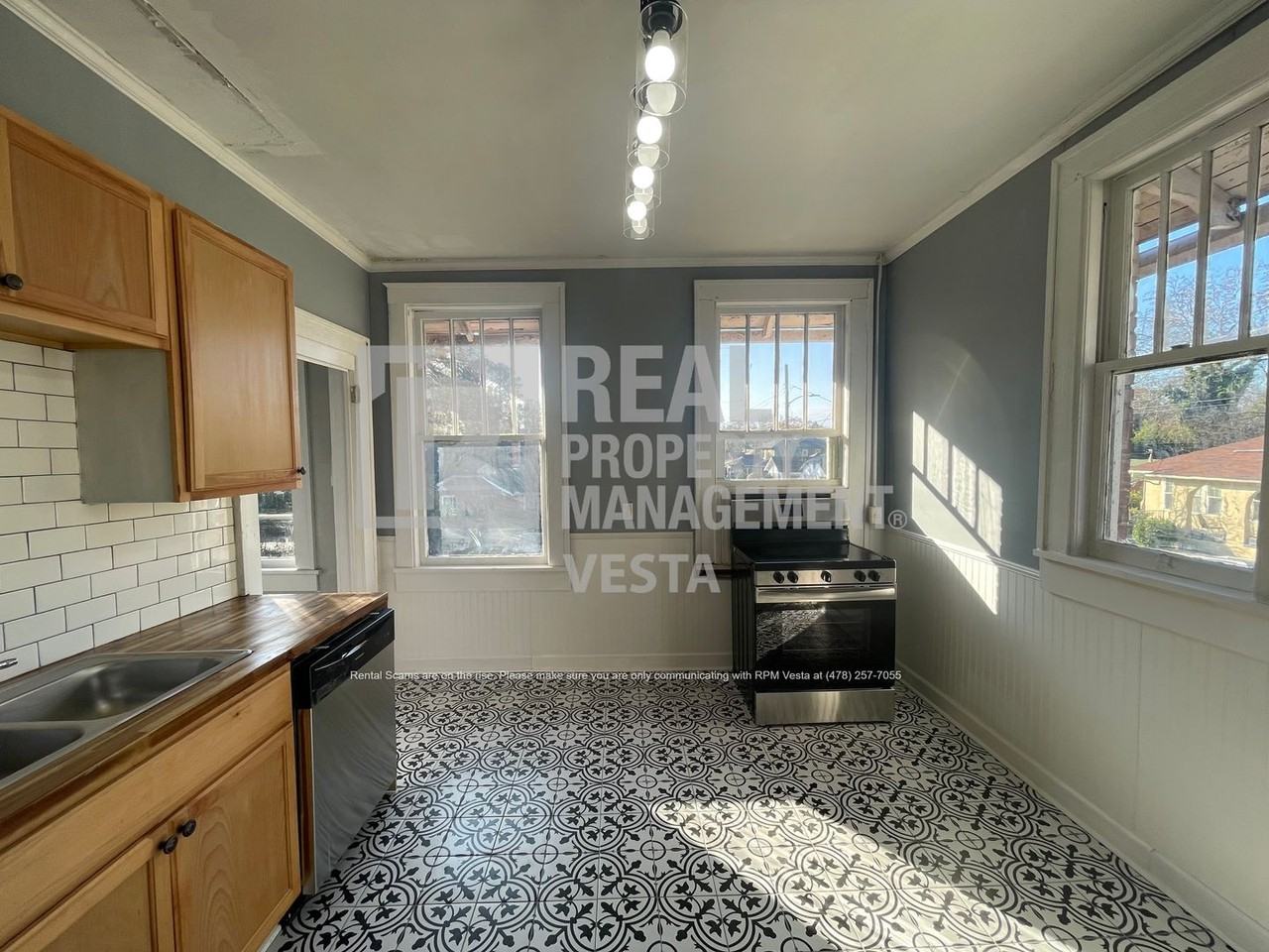 2694 Cherokee Ave #A - Photo 6 of 16