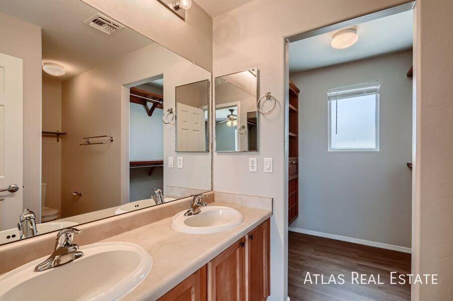 6006 S Hawks Hollow Ct - Photo 7 of 17