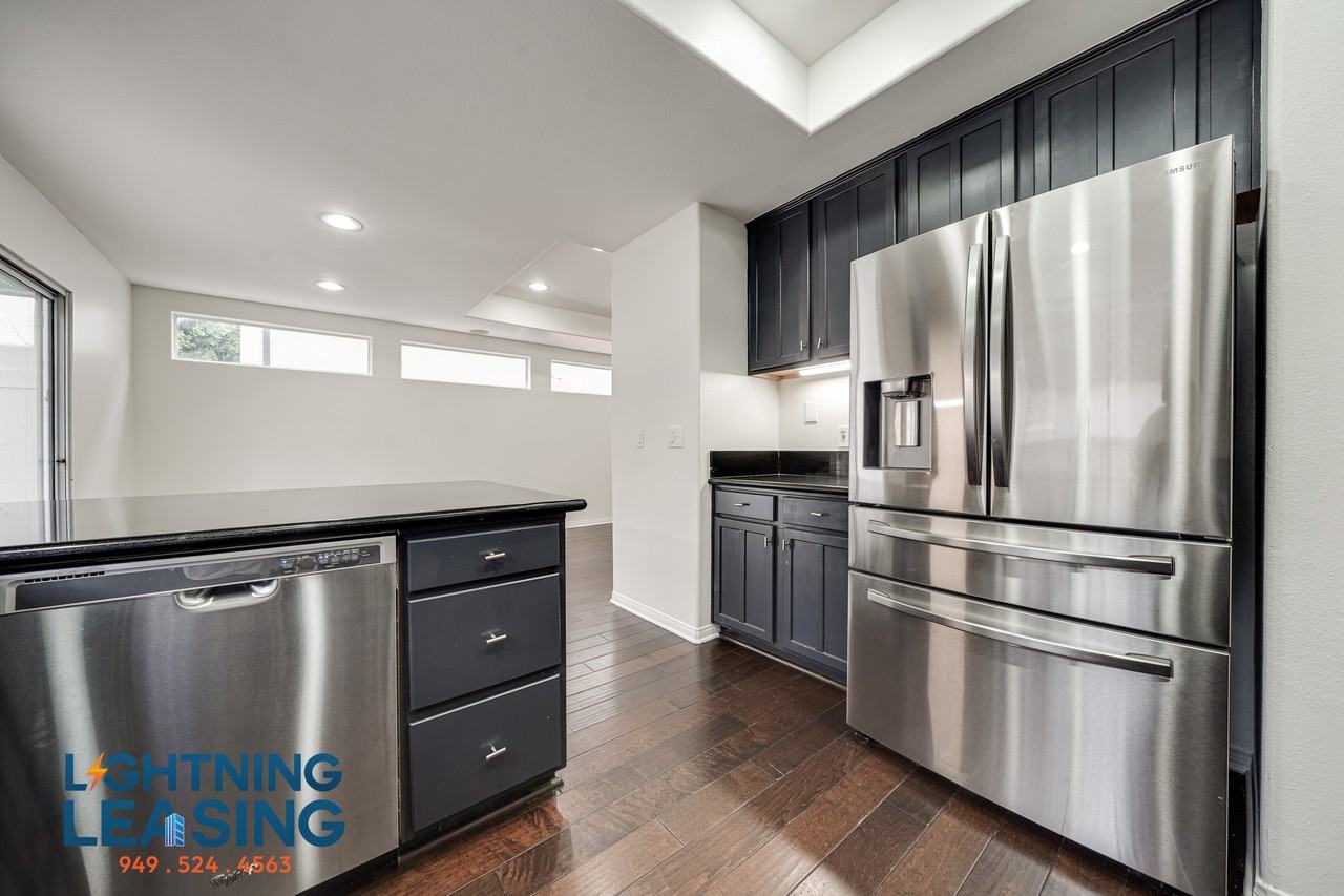 6014 Evenhaim Ln #6014 - Photo 4 of 43