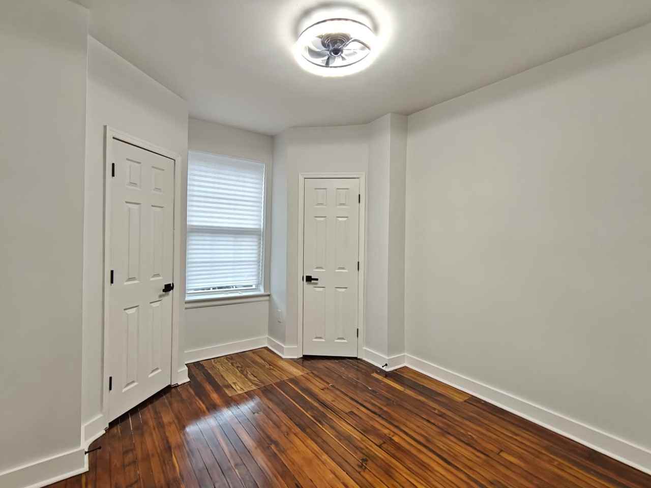 5949 Addison St - Photo 6 of 10