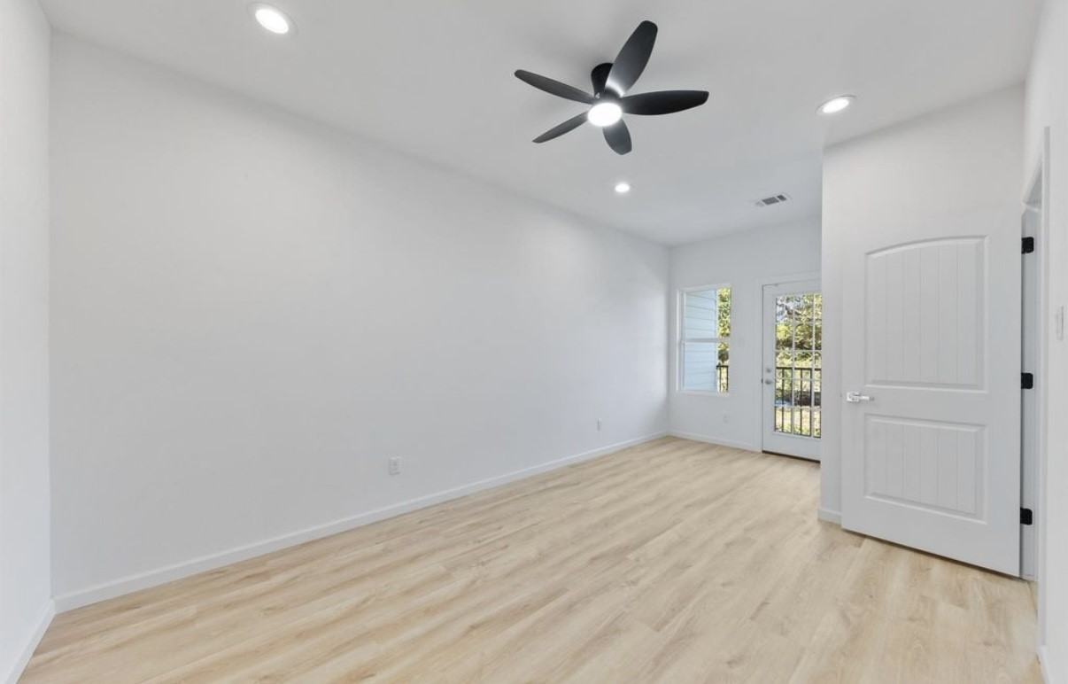 4227 Gunter St #4227 - Photo 6 of 23