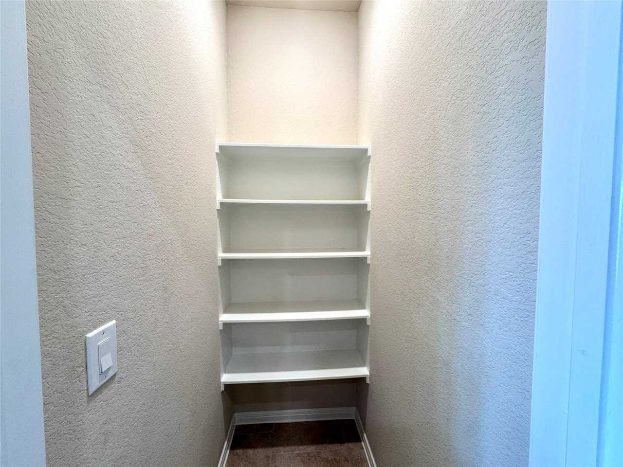 22227 Ebbets Field Dr #22227 - Photo 7 of 29