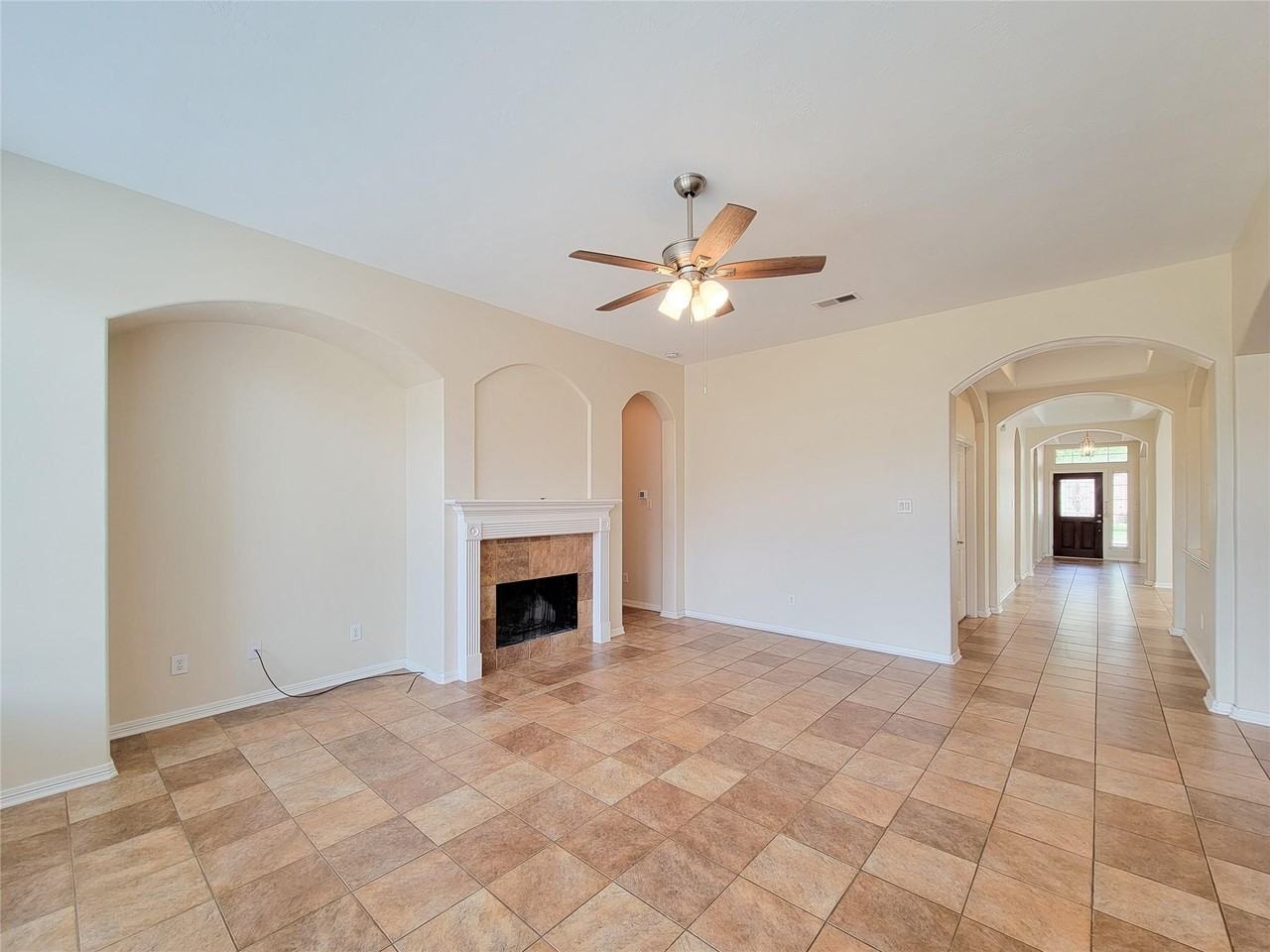 25219 Piney Heights Ln #25219 - Photo 2 of 37