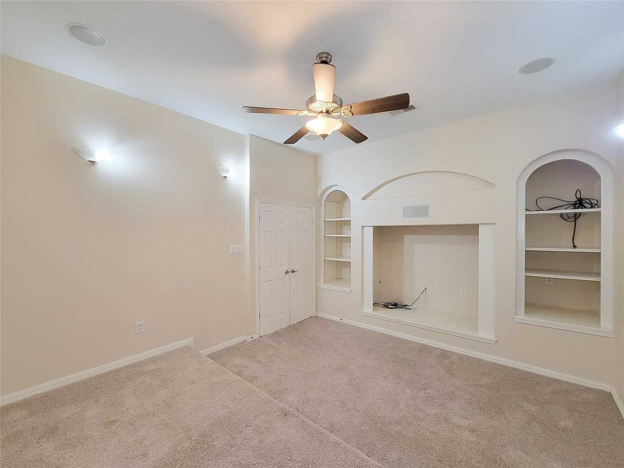 25219 Piney Heights Ln #25219 - Photo 6 of 37