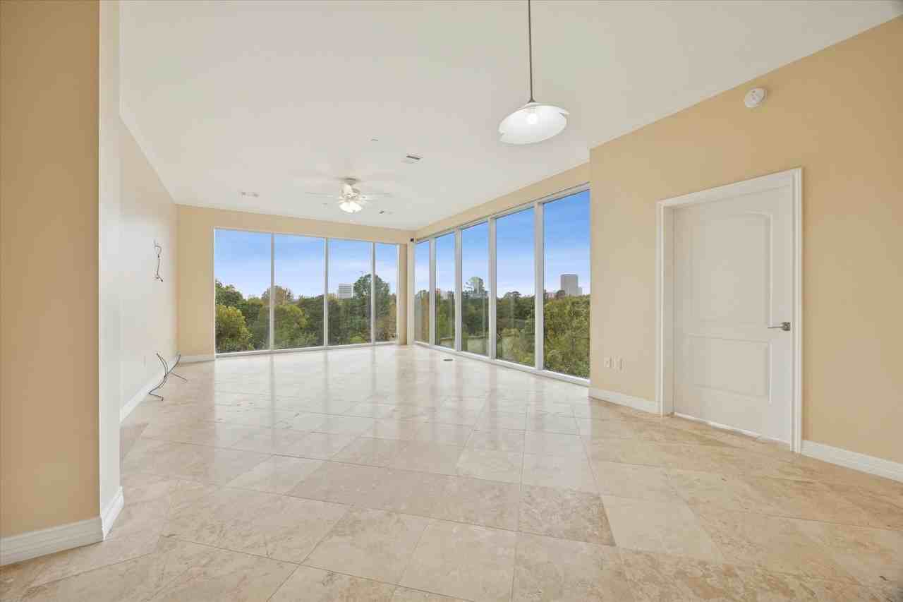 2515 Washington Ave #2515B - Photo 4 of 27