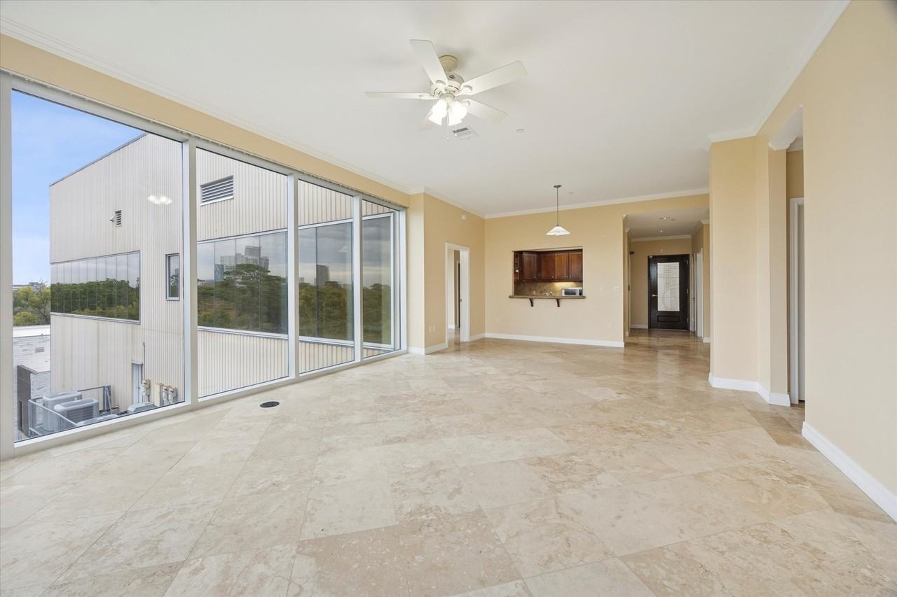 2515 Washington Ave #2515B - Photo 5 of 27