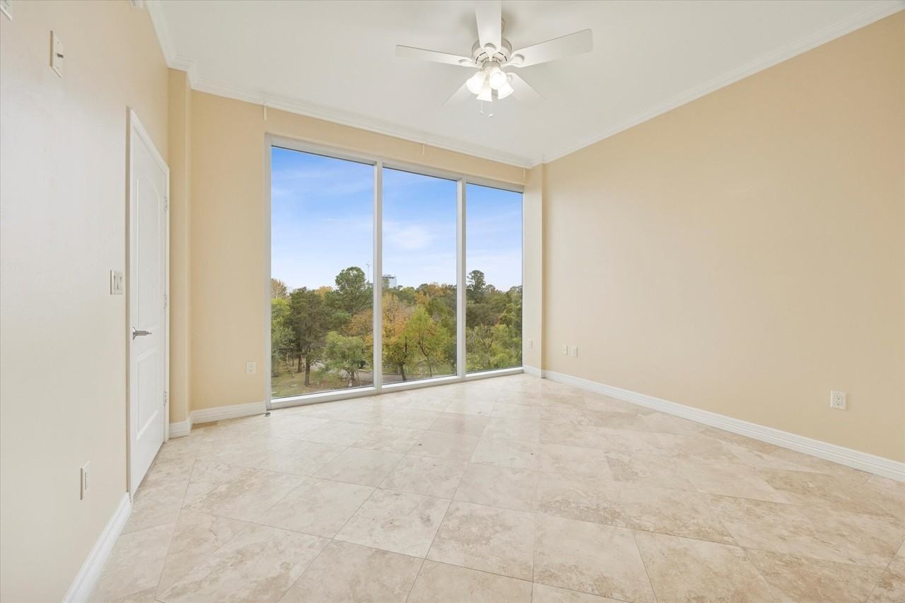 2515 Washington Ave #2515B - Photo 6 of 27