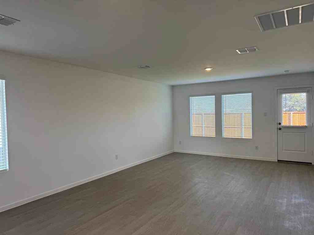 3116 Burmese St #3116 - Photo 2 of 33