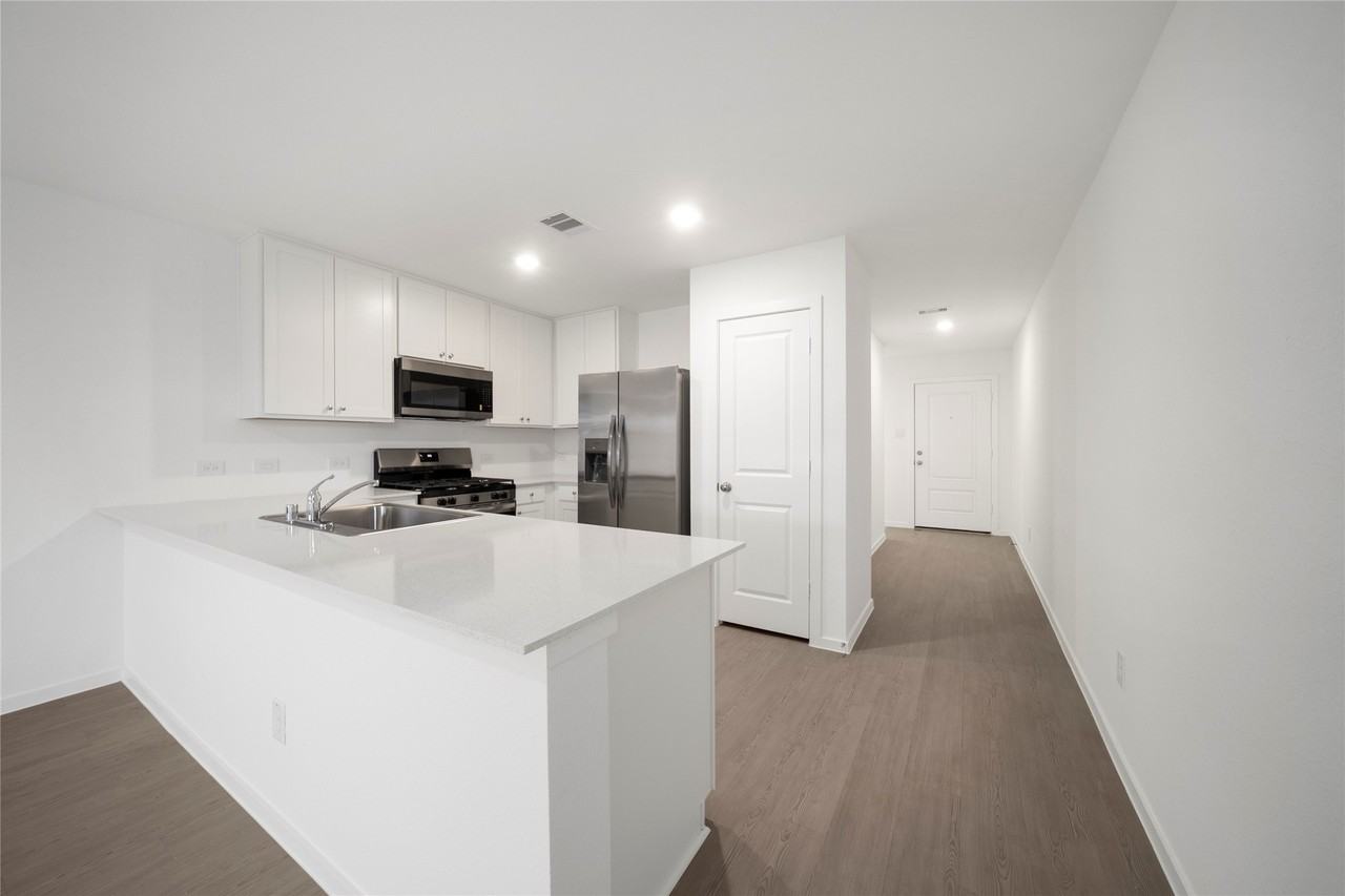 31436 Moore Rd #31436 - Photo 2 of 25