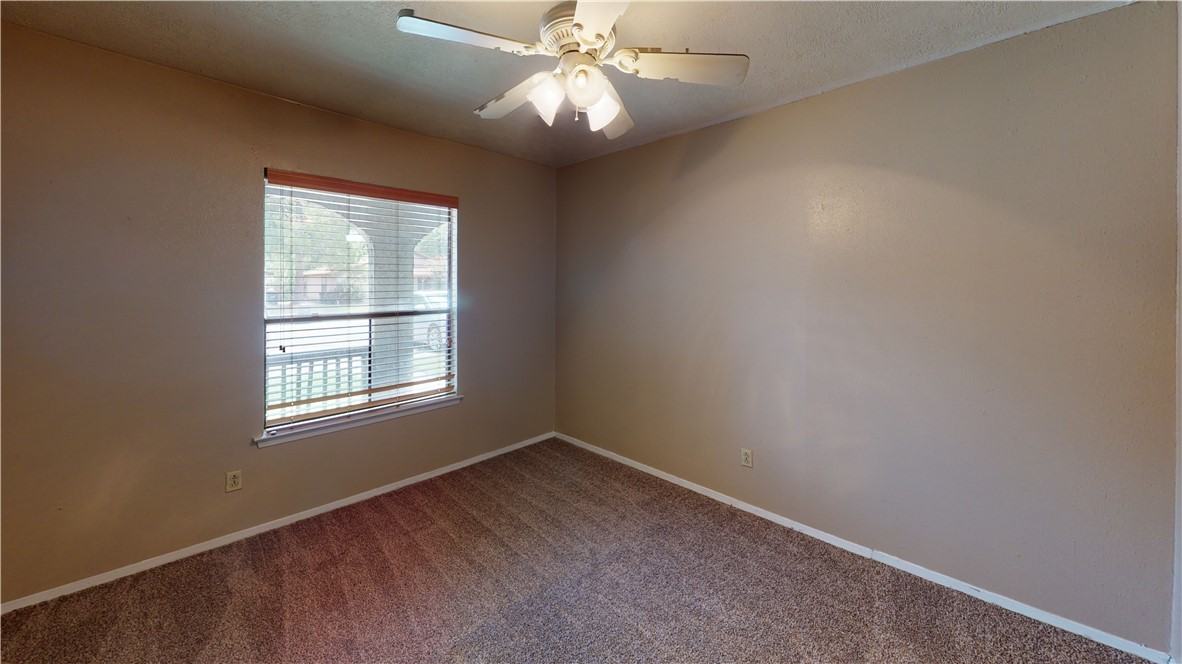 1525 Pine Ridge Dr #1525A - Photo 6 of 7