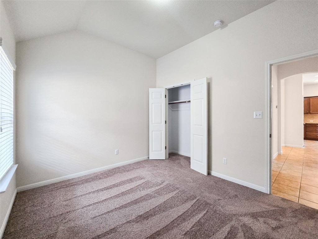 13108 Hymeadow Cir #13108 - Photo 7 of 30