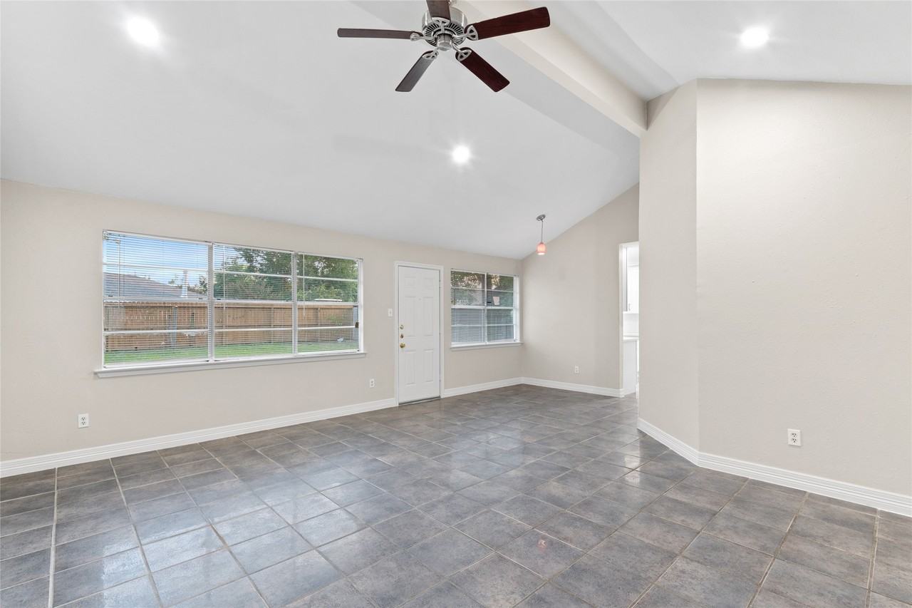 8314 Poplar Ridge Ln #8314 - Photo 6 of 20