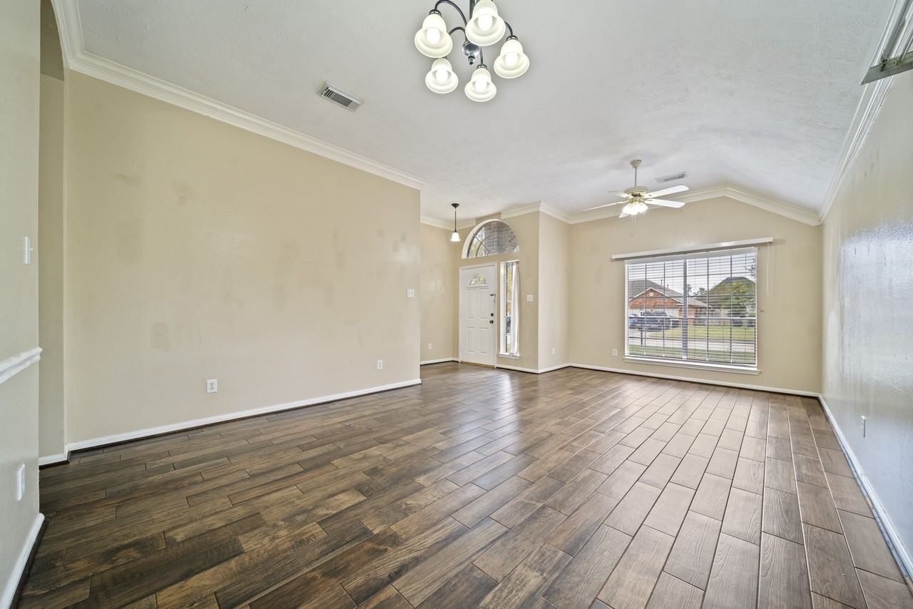 7530 Alderly Dr #7530 - Photo 2 of 32