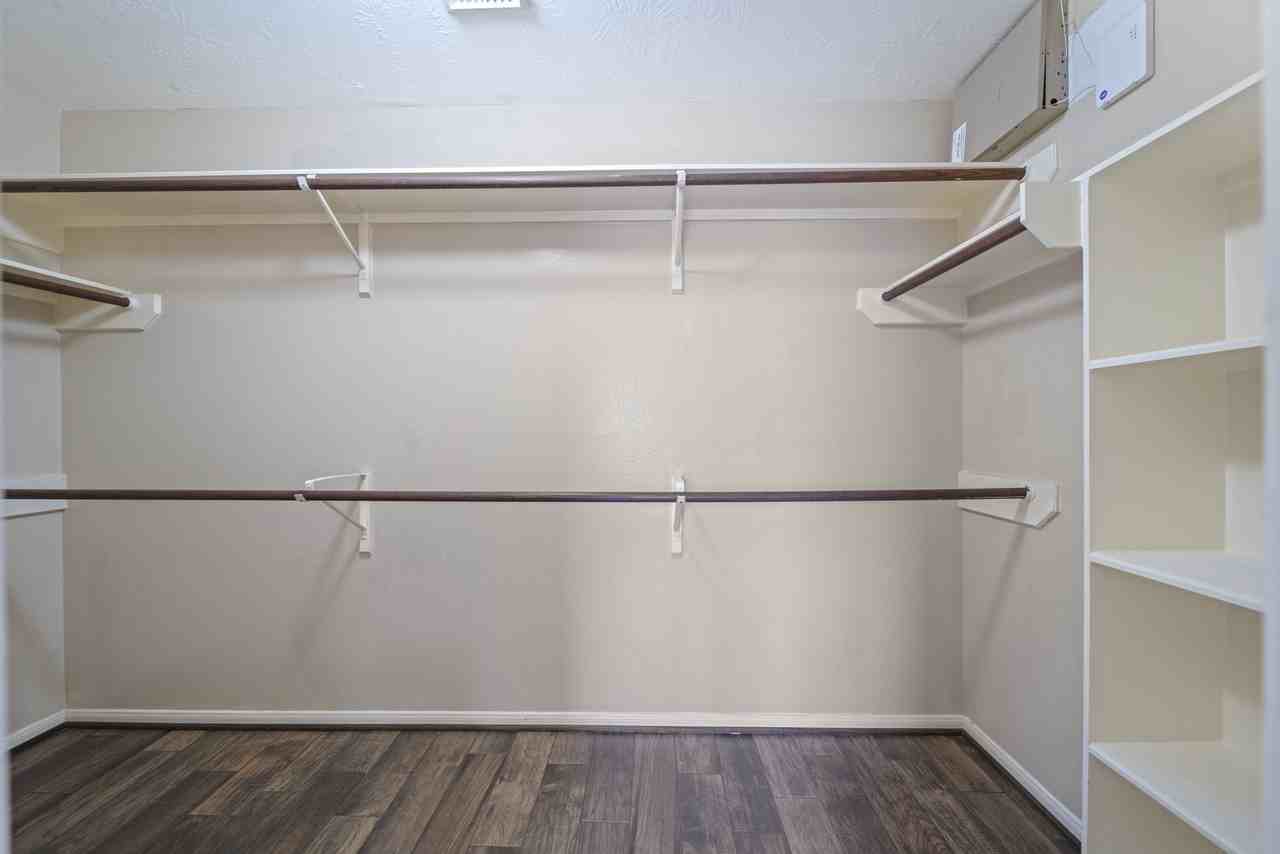 7530 Alderly Dr #7530 - Photo 5 of 32