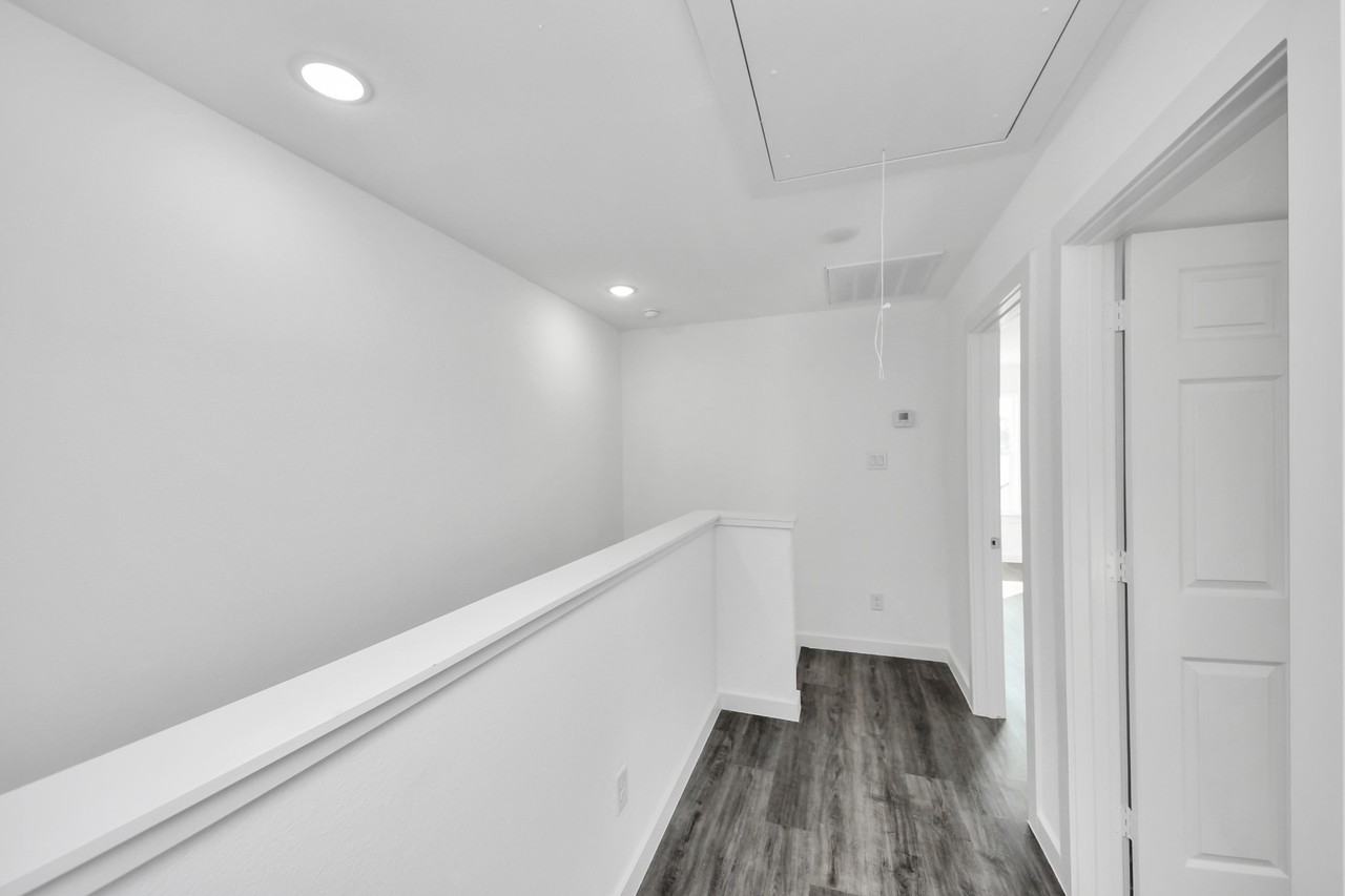 2310 Wavell St #2310A - Photo 7 of 50