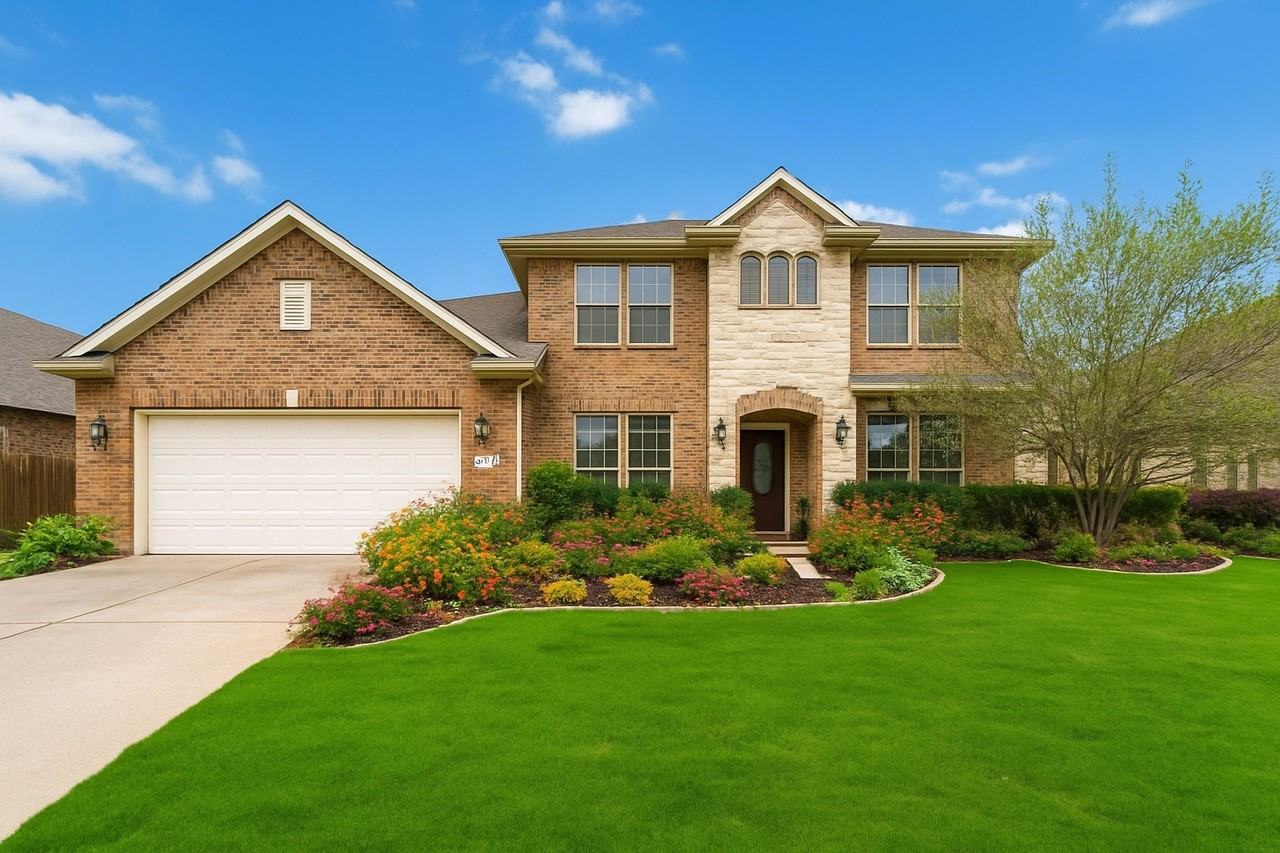 25327 Oak Knot Dr #25327 - Photo 2 of 32