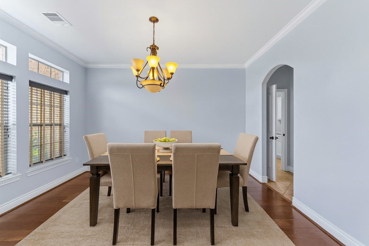 25327 Oak Knot Dr #25327 - Photo 5 of 32