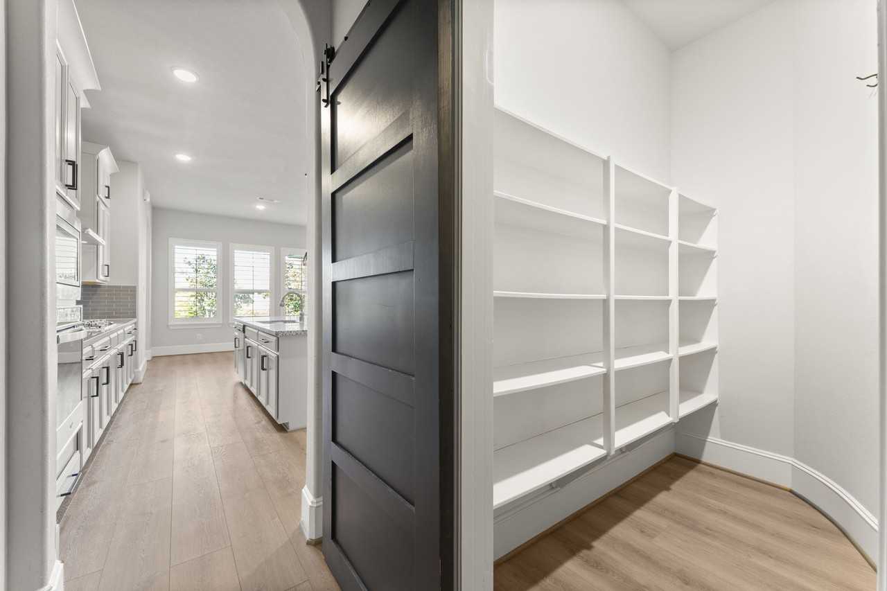 27907 Emerald Vista Dr #27907 - Photo 6 of 49