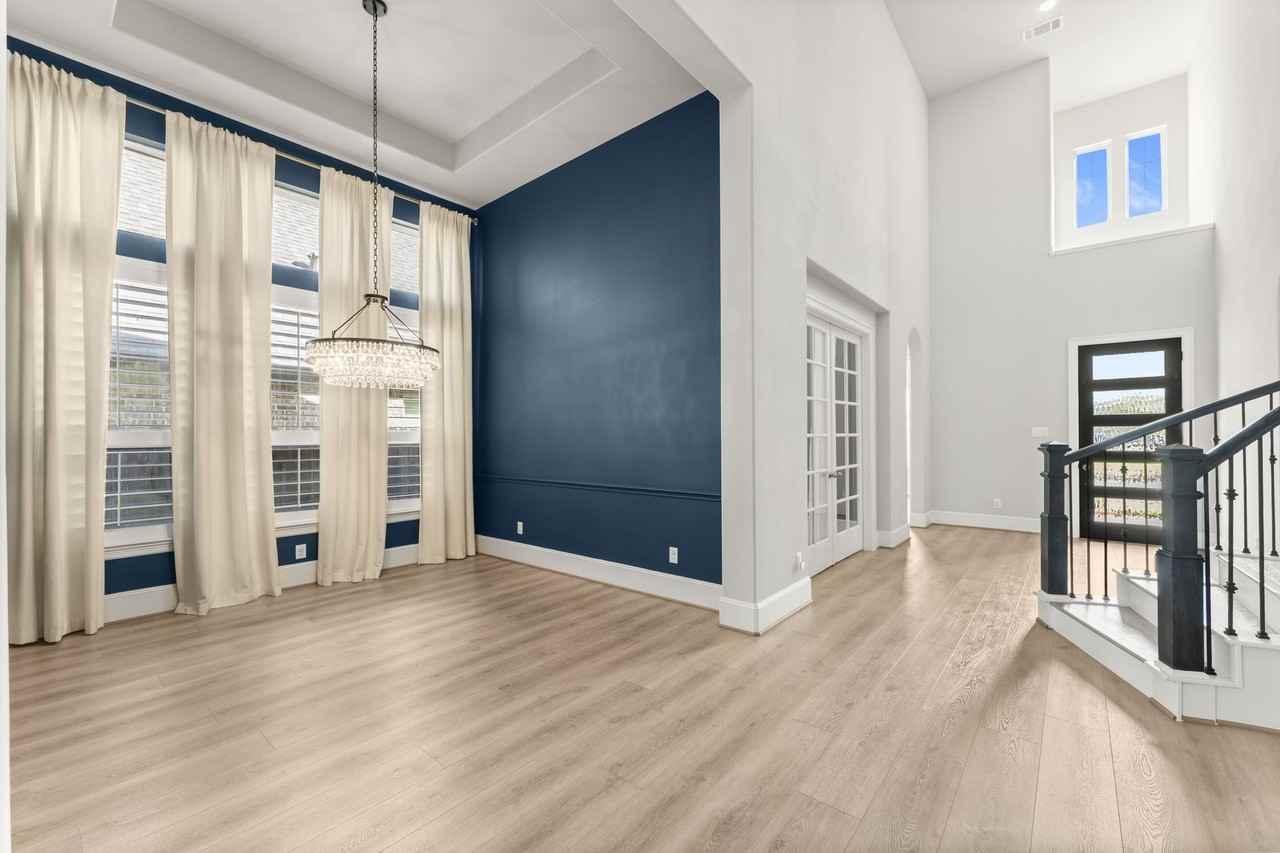 27907 Emerald Vista Dr #27907 - Photo 7 of 49