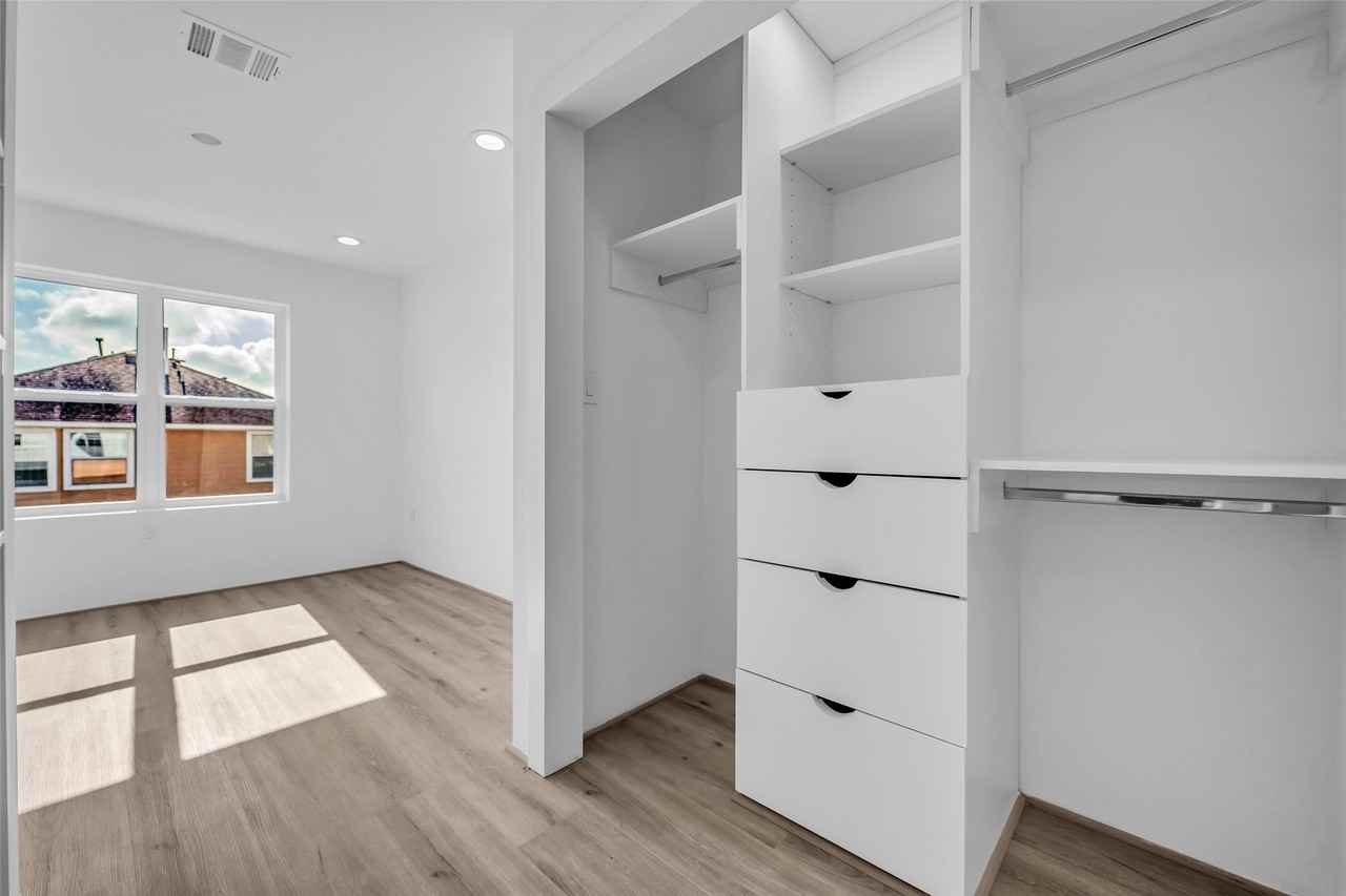 15000 S Richmond Ave #15000-6 - Photo 7 of 15