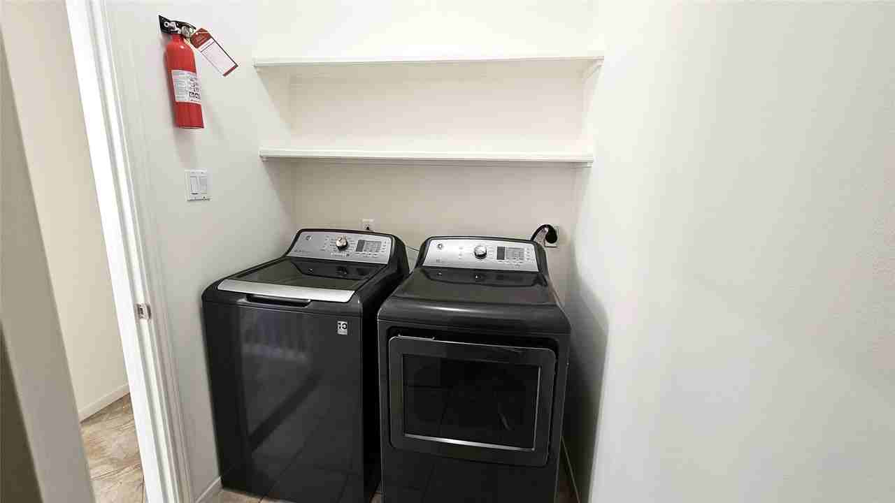 305 Reinicke St #305 - Photo 2 of 49