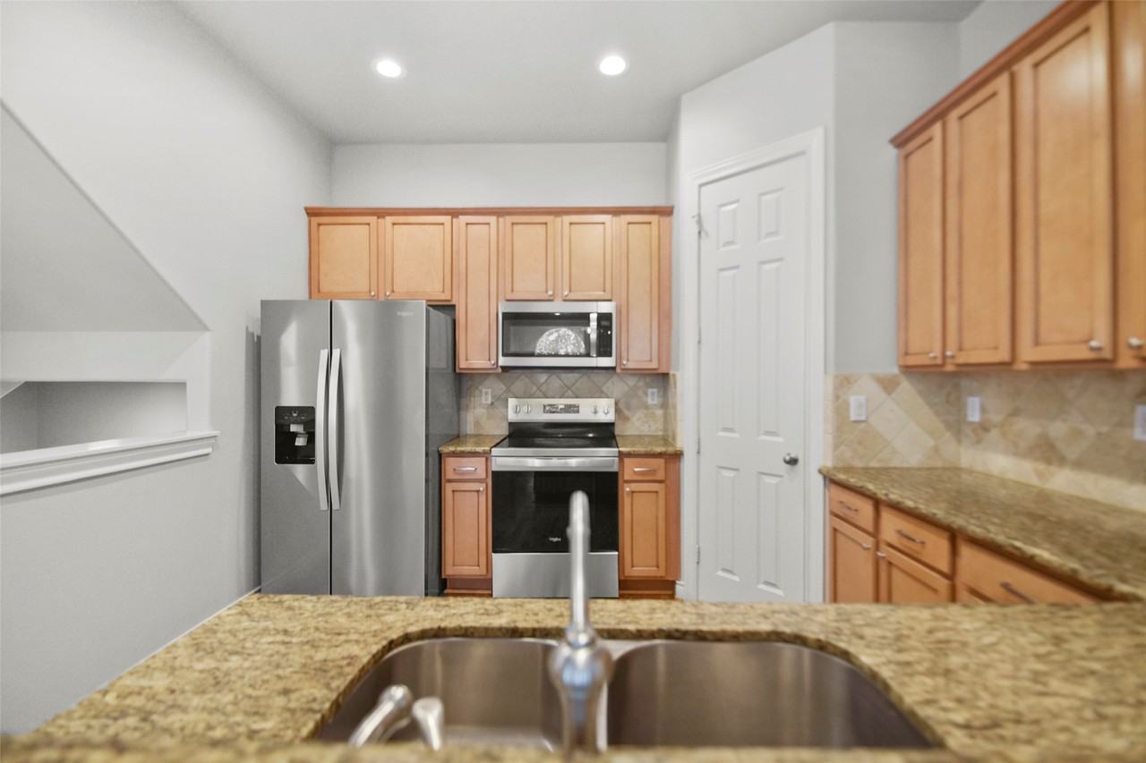 1602 Colorado St #1602 - Photo 5 of 20