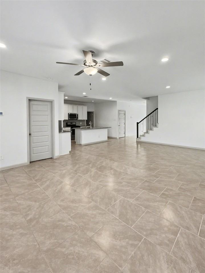 1514 Westland Ct #1514 - Photo 3 of 13