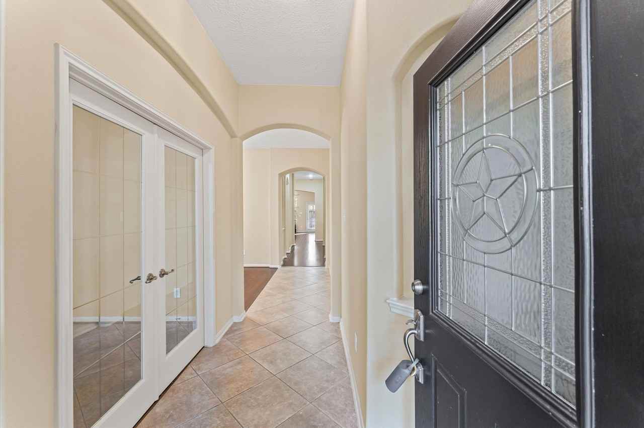 31 Pleasant Point Pl #31 - Photo 5 of 36