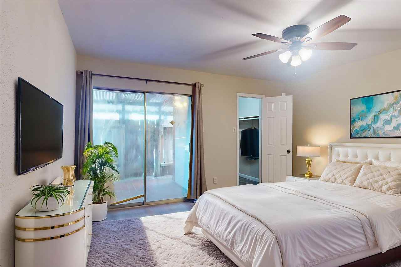 7840 Bateman Ln #7840 - Photo 7 of 25