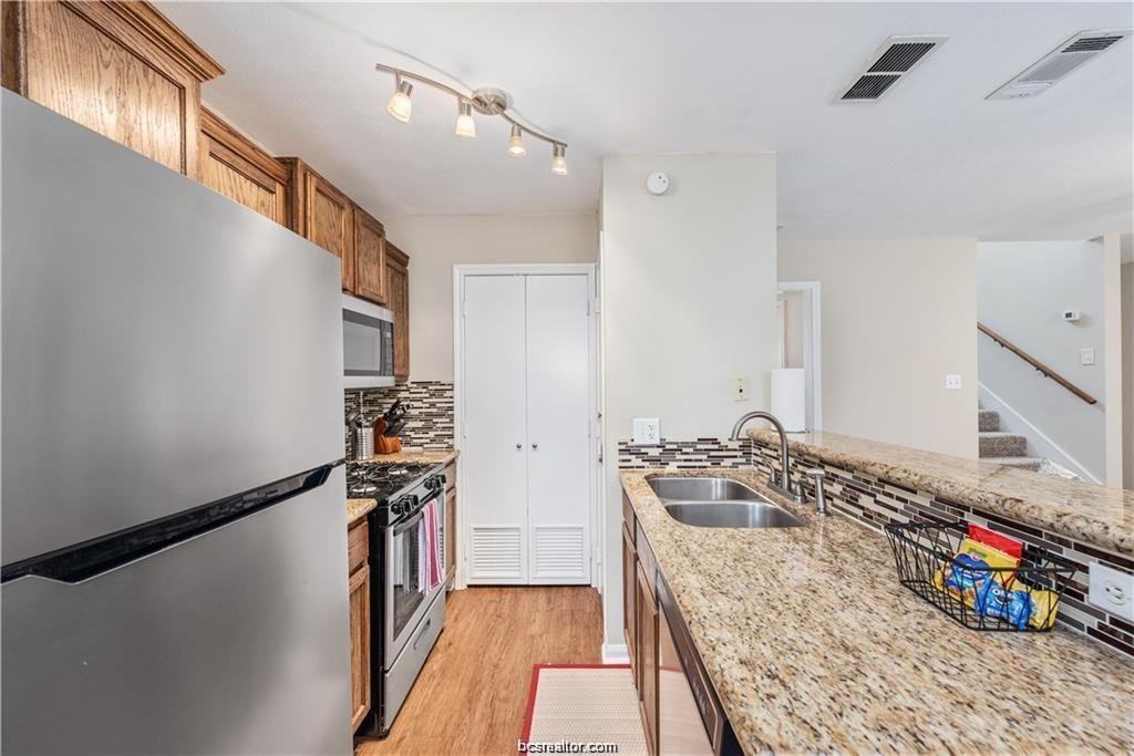 1227 Oney Hervey Dr #1227 - Photo 7 of 22