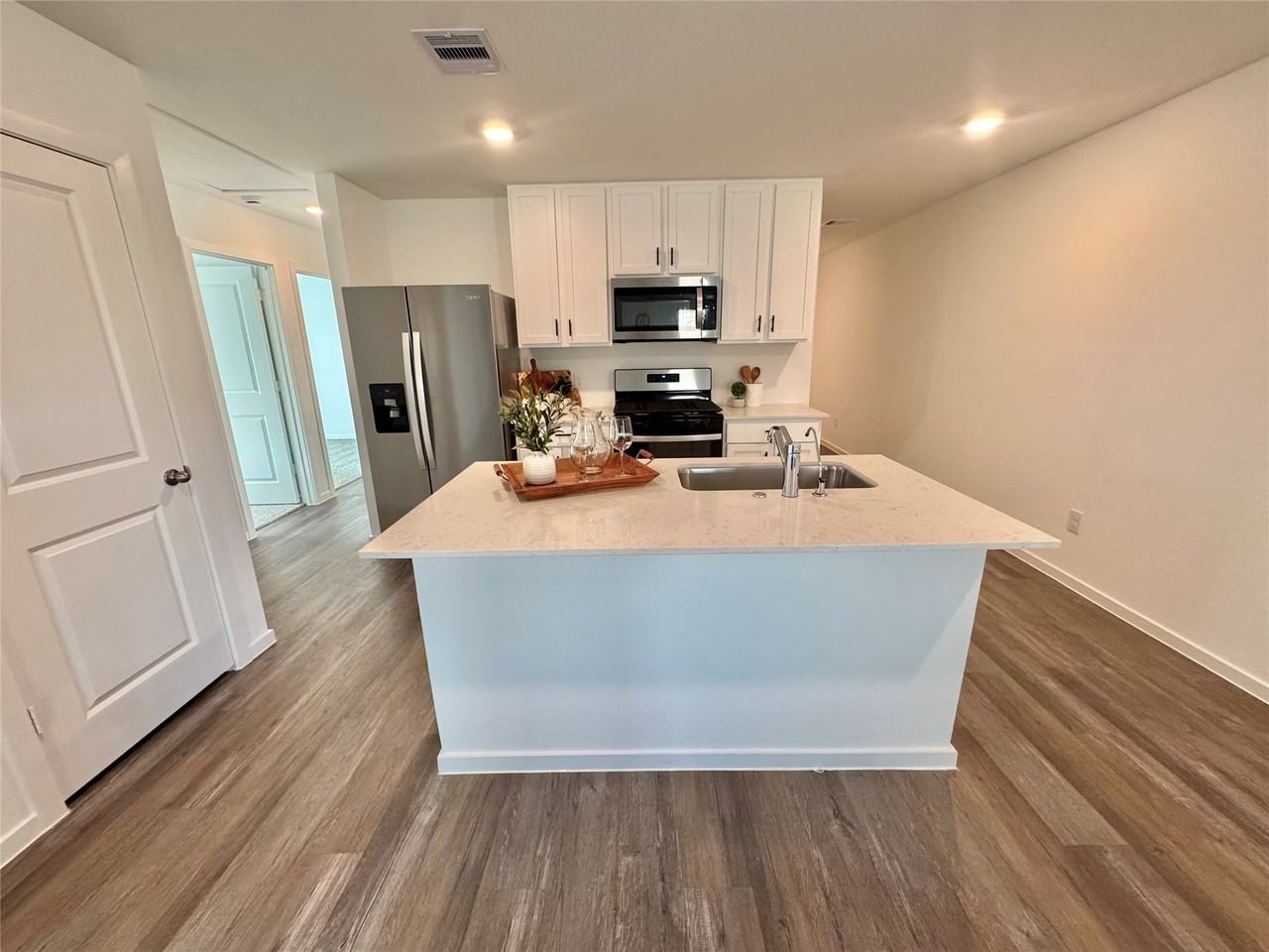 40962 Seasoned Oak Ln #40962 - Photo 5 of 15