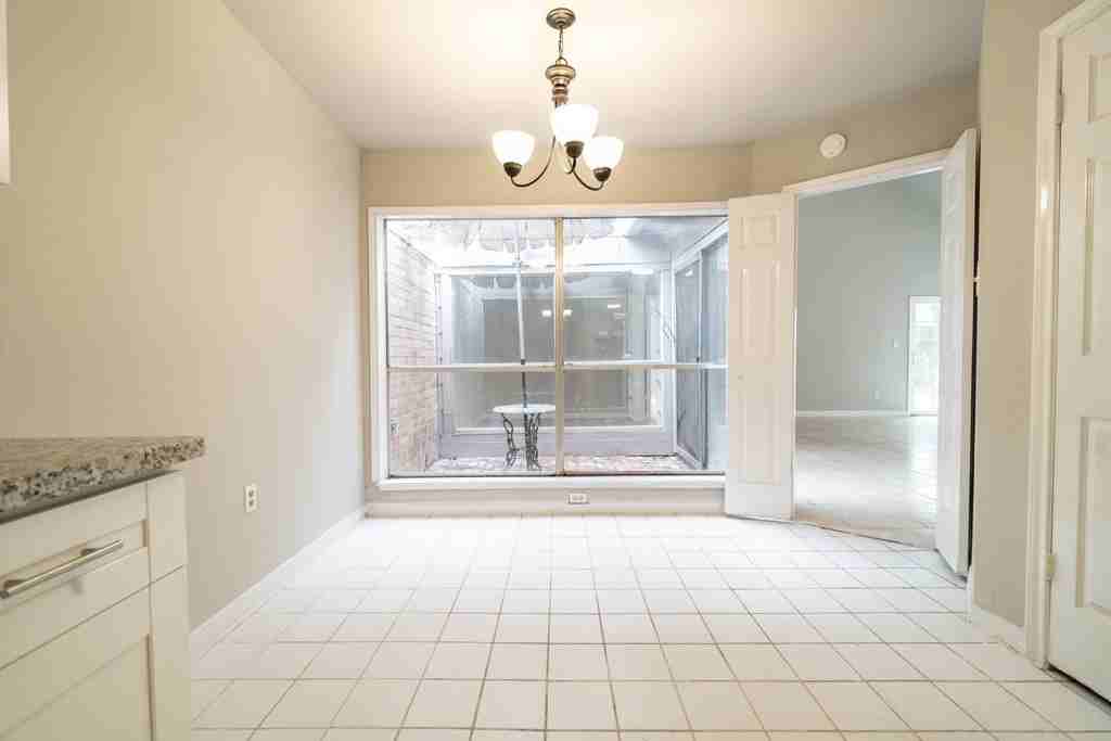 11611 Glenwolde Dr #11611 - Photo 4 of 29