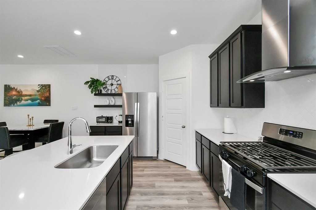 12231 City Rose Ct #12231 - Photo 7 of 8